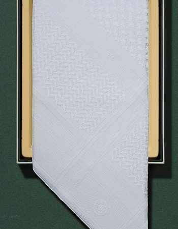 شماغ ابيض رواية انجليزي