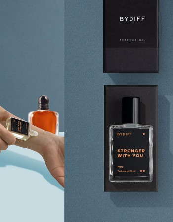 عطر سترونجر مركز للرجال بايدف M08