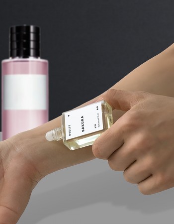 عطر ساكورا مركز للجنسين بايدف U74 عطر ساكورا مركز للجنسين بايدف U74