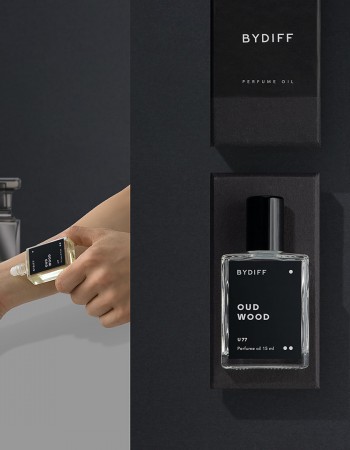 عطر عود وود مركز للجنسين بايدف U77