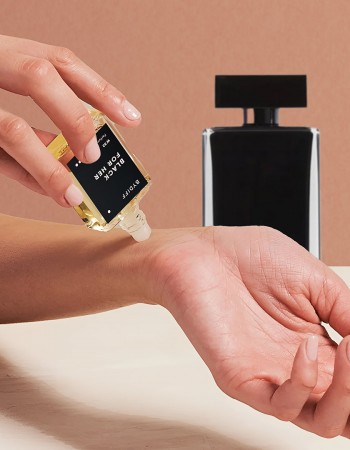 عطر بلاك مركز للنساء بايدف W53 عطر بلاك مركز للنساء بايدف W53