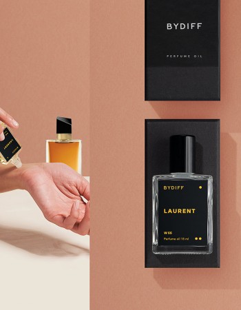 عطر ليبر مركز للنساء بايدف W55