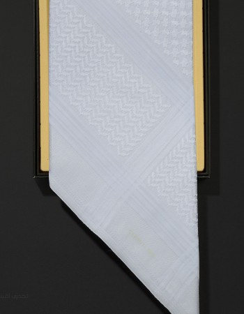 شماغ شيروتي 1881 ابيض مودرن CN.W 2023 شماغ شيروتي 1881 ابيض مودرن CN.W 2023