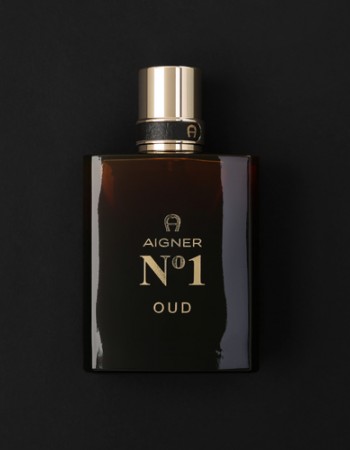 هدية وردة وشمعة مع عطر ايجنر نمبر ون عود هدية وردة وشمعة مع عطر ايجنر نمبر ون عود