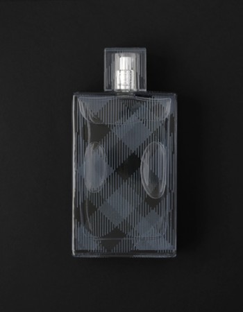 هدية وردة وشمعة مع عطر بربري بريت سبلاش هدية وردة وشمعة مع عطر بربري بريت سبلاش