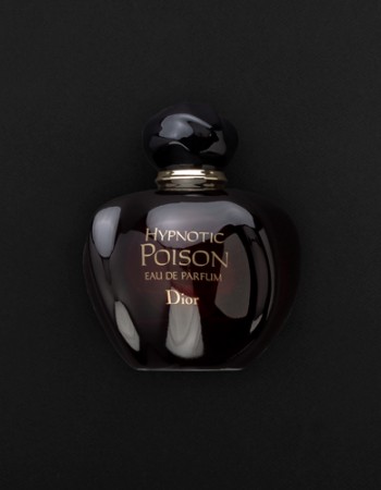 هدية وردة وشمعة مع عطر كريستيان ديور هيبنوتيك بويزون هدية وردة وشمعة مع عطر كريستيان ديور هيبنوتيك بويزون