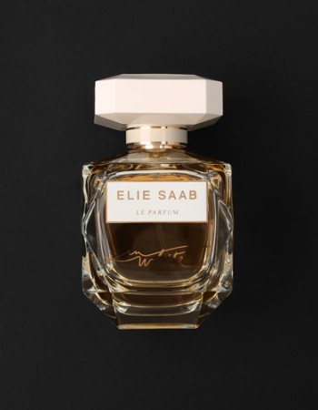 هدية وردة وشمعة مع عطر ايلي صعب لي بارفيوم إن وايت  هدية وردة وشمعة مع عطر ايلي صعب لي بارفيوم إن وايت