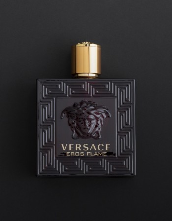 هدية عطر فرزاتشي ايروس فليم مع وردة وشمعة هدية عطر فرزاتشي ايروس فليم مع وردة وشمعة