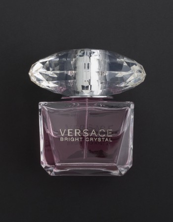 هدية وردة وشمعة مع عطر فرزاتشي برايت كريستال هدية وردة وشمعة مع عطر فرزاتشي برايت كريستال