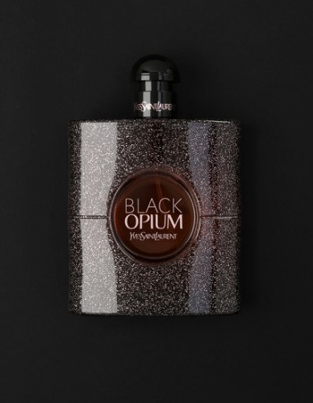 هدية عطر اف سان لوران بلاك أوبيوم مع وردة وشمعة هدية عطر اف سان لوران بلاك أوبيوم مع وردة وشمعة