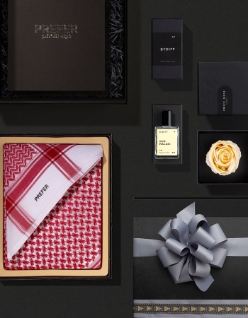 بوكس هدايا رجاليه شماغ بريفير وعطر بايدف و وردة SG04 بوكس هدايا رجاليه شماغ بريفير وعطر بايدف و وردة SG04