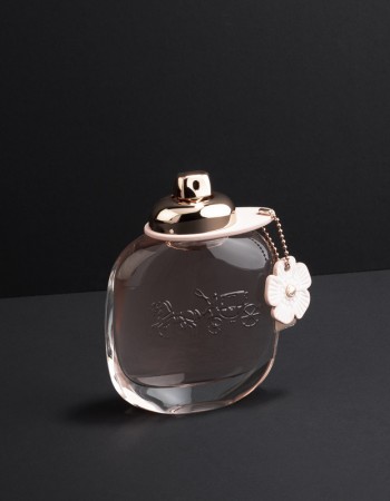 عطر كوتش فلورال - أو دي بارفيوم للنساء 90 مل عطر كوتش فلورال - أو دي بارفيوم للنساء 90 مل