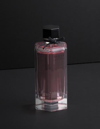 عطر قوتشي فلورا جورجيوس جاردينيا - أو دي تواليت للنساء 100مل عطر قوتشي فلورا جورجيوس جاردينيا - أو دي تواليت للنساء 100مل