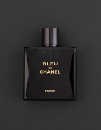 عطر شانيل بلو دي شانيل - بارفيوم للرجال 100 مل عطر شانيل بلو دي شانيل - بارفيوم للرجال 100 مل