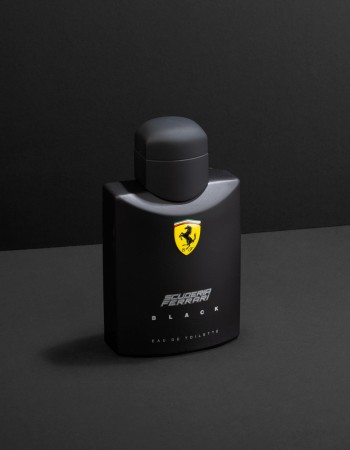 عطر فيراري سكوديريا فيراري بلاك - أو دي تواليت للرجال 125 مل عطر فيراري سكوديريا فيراري بلاك - أو دي تواليت للرجال 125 مل