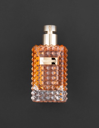 عطر فالنتينو دونا اكوا فالنتينو - أو دي تواليت للنساء 100 مل عطر فالنتينو دونا اكوا فالنتينو - أو دي تواليت للنساء 100 مل