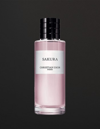عطر ديور ساكورا للجنسين 125 مل عطر ديور ساكورا للجنسين 125 مل