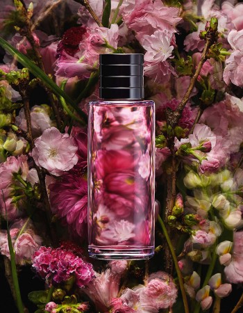 عطر ديور ساكورا للجنسين 125 مل عطر ديور ساكورا للجنسين 125 مل