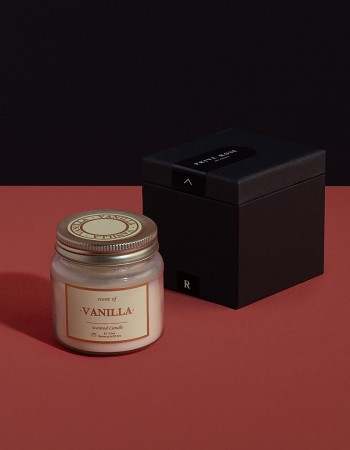 شمعة معطرة برائحة الفانيليا شمعة معطرة برائحة الفانيليا