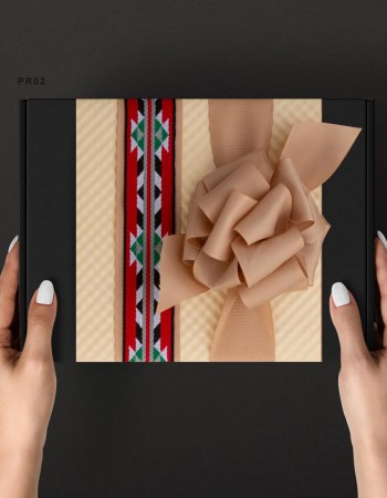 تغليف هدايا ورق بيج مع فيونكة سدو PR02 تغليف هدايا ورق بيج مع فيونكة سدو PR02