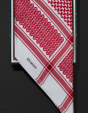 شماغ فابياتو احمر غامق انجليزي 2023