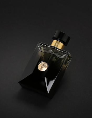 عطر فرزاتشي عود نوار أو دي بارفيوم للرجال 100 مل عطر فرزاتشي عود نوار أو دي بارفيوم للرجال 100 مل