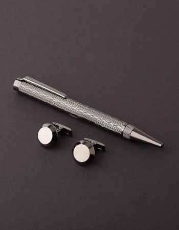 طقم قلم وكبك فضي غامق ماركة سوادنس MM08 طقم قلم وكبك فضي غامق ماركة سوادنس MM08